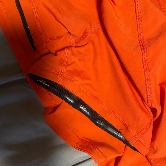 Lululemon golf/tennis skirt - Picture 4 of 4